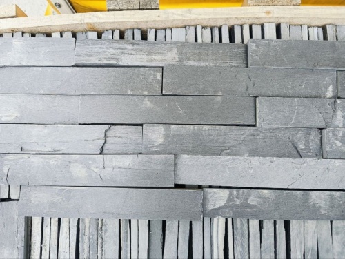 Плитка чёрная из натурального камня фасадная 30 см * 5 см, толщина 7 мм -30 мм купить в Карпинске