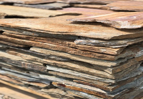 Плитняк кора дерева для цоколя, отмостки купить в Карпинске