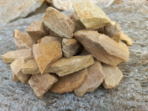 Златолит жёлтый декоративная каменная крошка купить в Карпинске