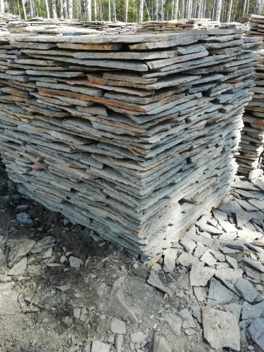 Плитняк златолит Уральский для цоколя, отмостки купить в Карпинске